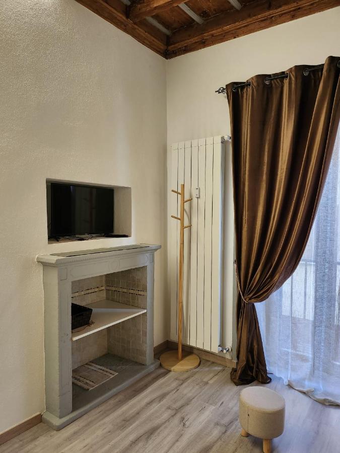Mansarde & Suite Maison 1706 Lago Orta Боргоманеро Екстериор снимка