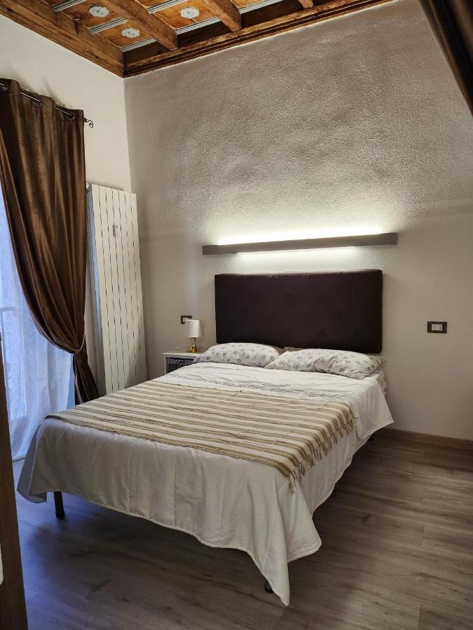 Mansarde & Suite Maison 1706 Lago Orta Боргоманеро Екстериор снимка