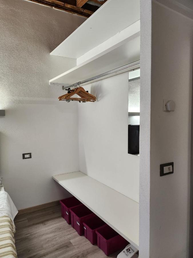 Mansarde & Suite Maison 1706 Lago Orta Боргоманеро Екстериор снимка