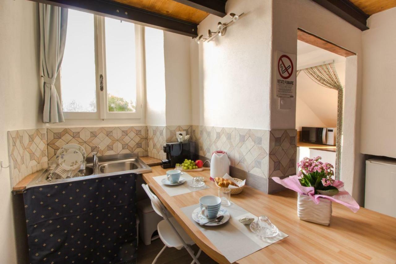 Mansarde & Suite Maison 1706 Lago Orta Боргоманеро Екстериор снимка