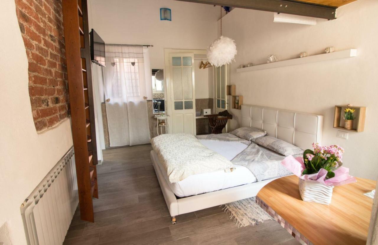Mansarde & Suite Maison 1706 Lago Orta Боргоманеро Екстериор снимка