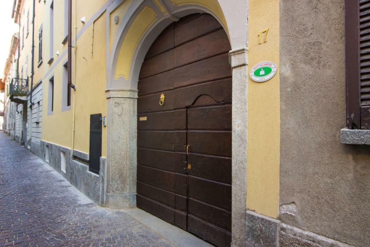 Mansarde & Suite Maison 1706 Lago Orta Боргоманеро Екстериор снимка
