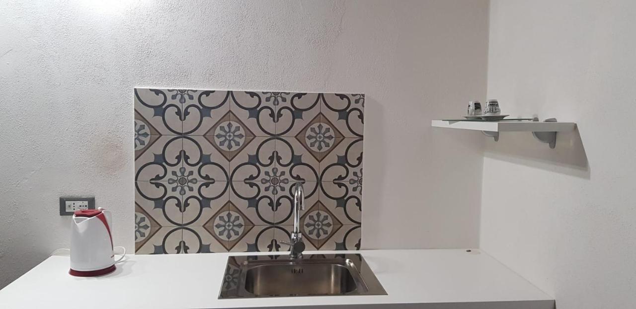 Mansarde & Suite Maison 1706 Lago Orta Боргоманеро Екстериор снимка